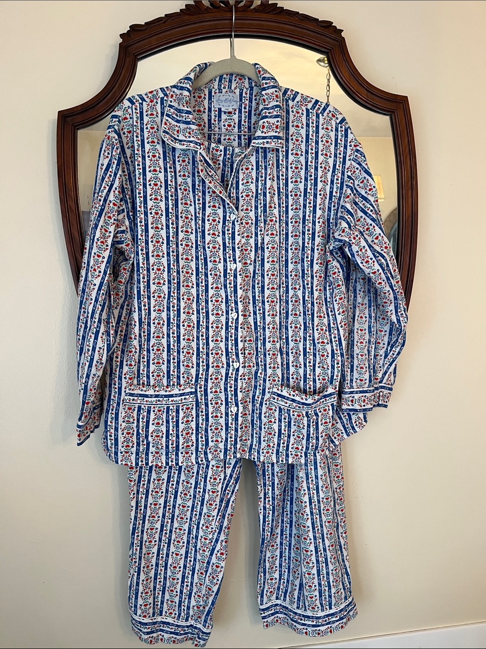 Lanz of Salzburg Classic Blue & White Striped Floral Women's Pajama Set Medium